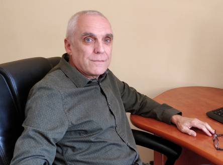 Dmitri Kopeliovich (SubsTech, Smooth Sliding) Dmitri Kopeliovich (SubsTech, Smooth Sliding)